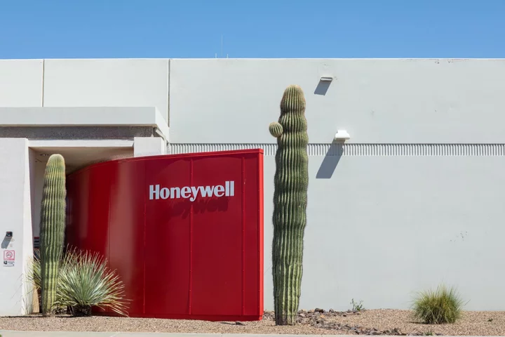 Honeywell Profit Tops Expectations on Aerospace, Energy Rebound
