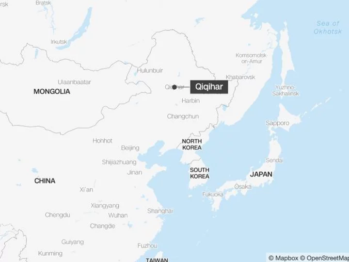 Ten dead in China after middle school gymnasium roof collapse