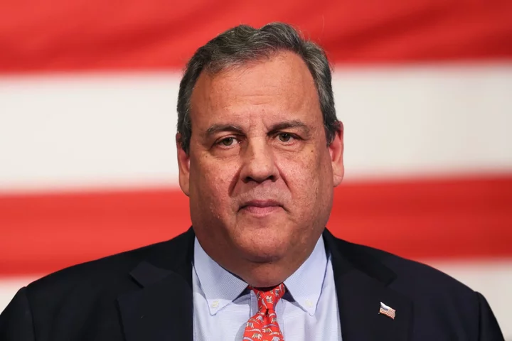 Chris Christie town hall - live: 2024 candidate onstage for CNN event with Anderson Cooper after Trump attacks