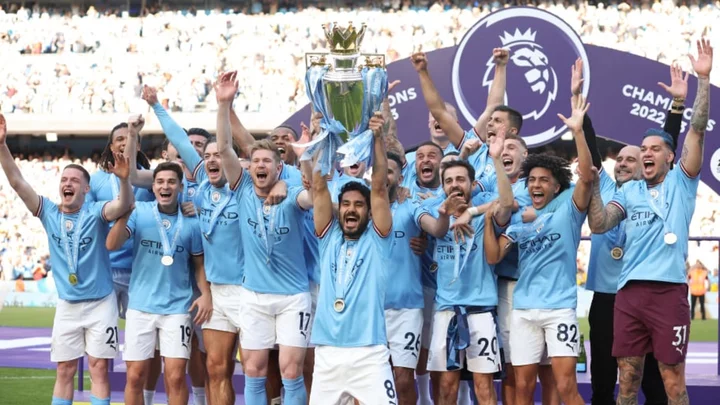 Manchester City lift 2022/23 Premier League trophy