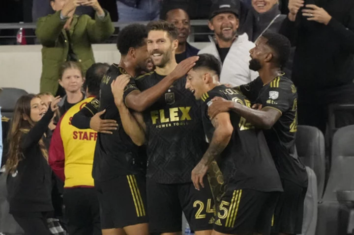 LAFC will play for back-to-back MLS Cup titles after beating Houston 2-0 in Western Conference final