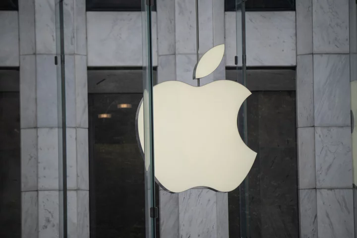 Apple’s Chip Trade-Secrets Suit Against Startup Can Move Forward, Judge Rules