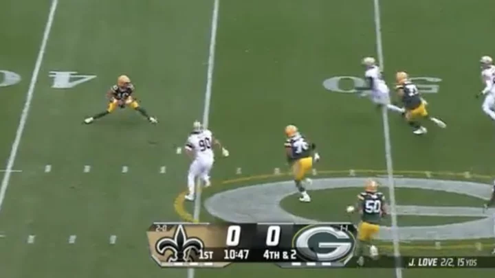 Packers' Trick Play on Fourth Down Goes Disastrously, Hilariously Wrong