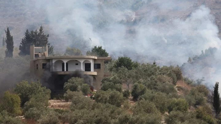 Lebanon: Israel shells militant targets across border