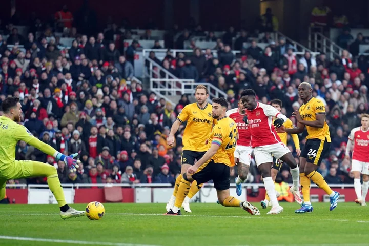 Bukayo Saka and Martin Odegaard fire Arsenal four points clear at PL summit